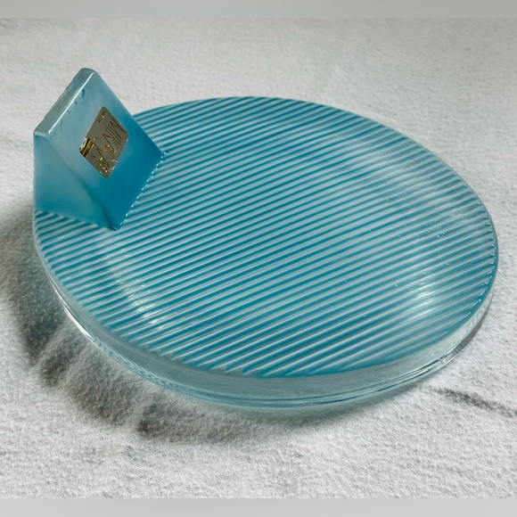 Vintage glass Mikasa picture frame - Picture 8 of 11